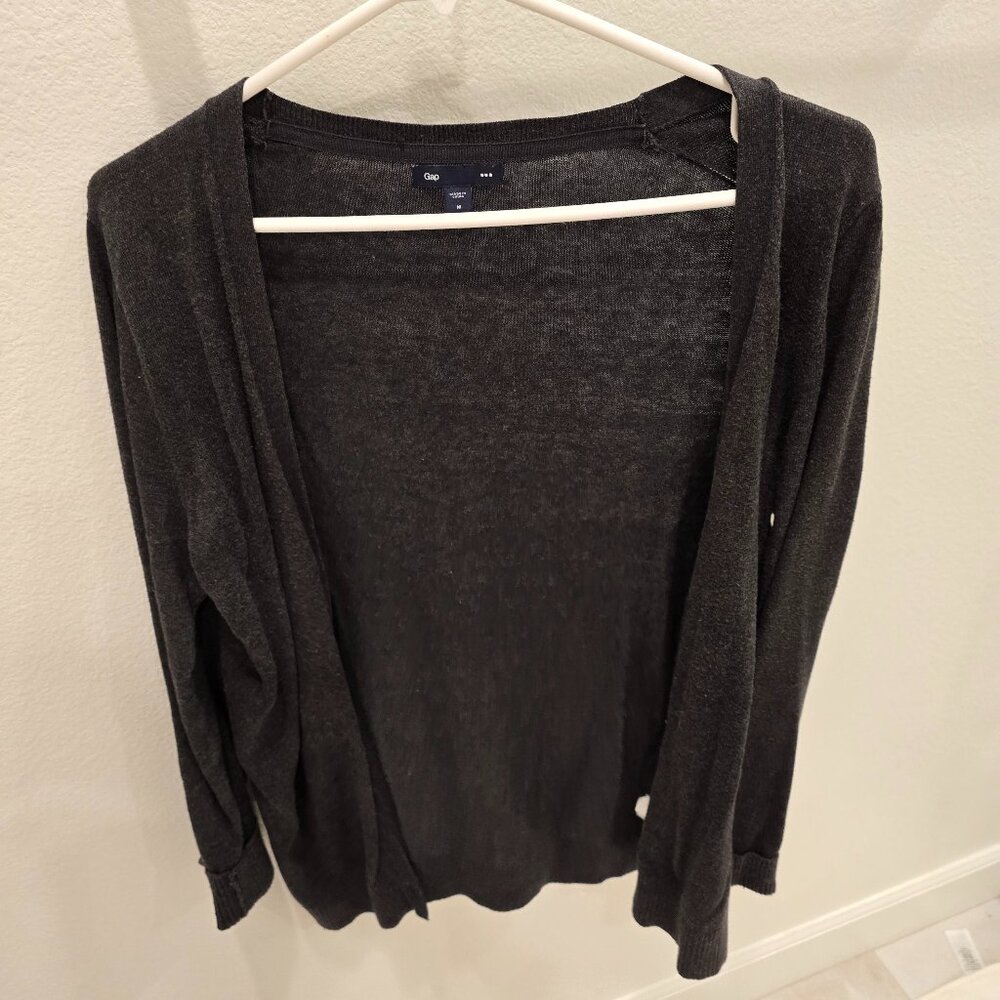 Gap cardigan